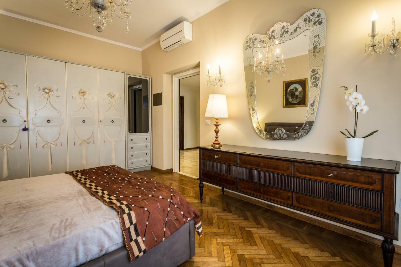 Ferrhouse Charm In Florence Two Lifts Eksteriør bilde